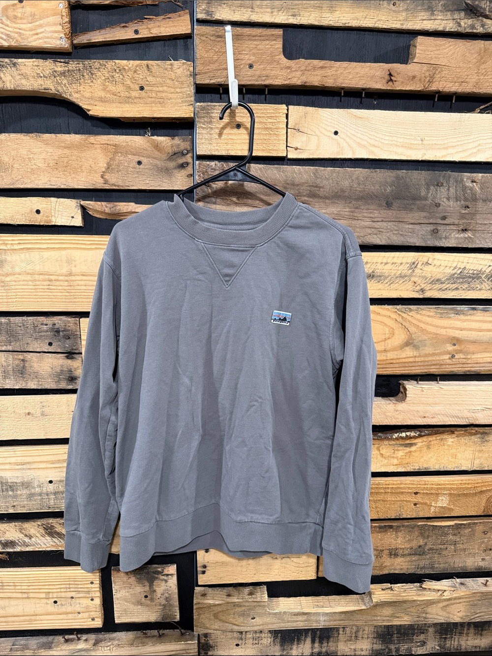 Patagonia Men’s Gray Regenerative Organic Cotton Daily Crewneck Sweatshirt M